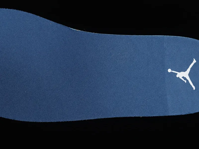 All categories Air Jordan Jordan series basketball shoes Air Jordan 1 Mid Air Jordan 1 Mid "French Blue" AJ1 Joe 1 washed blue mid-top basketball shoes DN3706-401